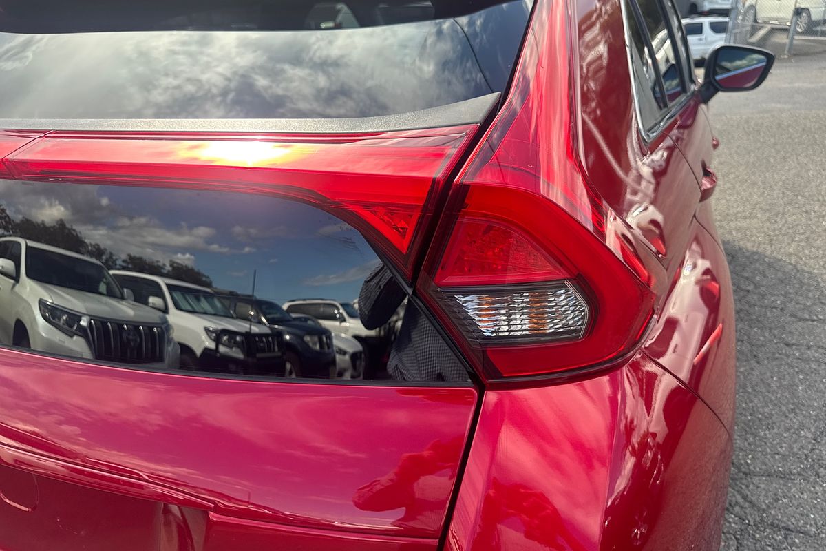 2019 Mitsubishi Eclipse Cross BLACK EDITION (2WD) YA MY19