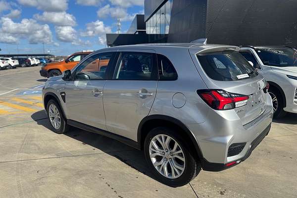 2025 Mitsubishi ASX ES XD