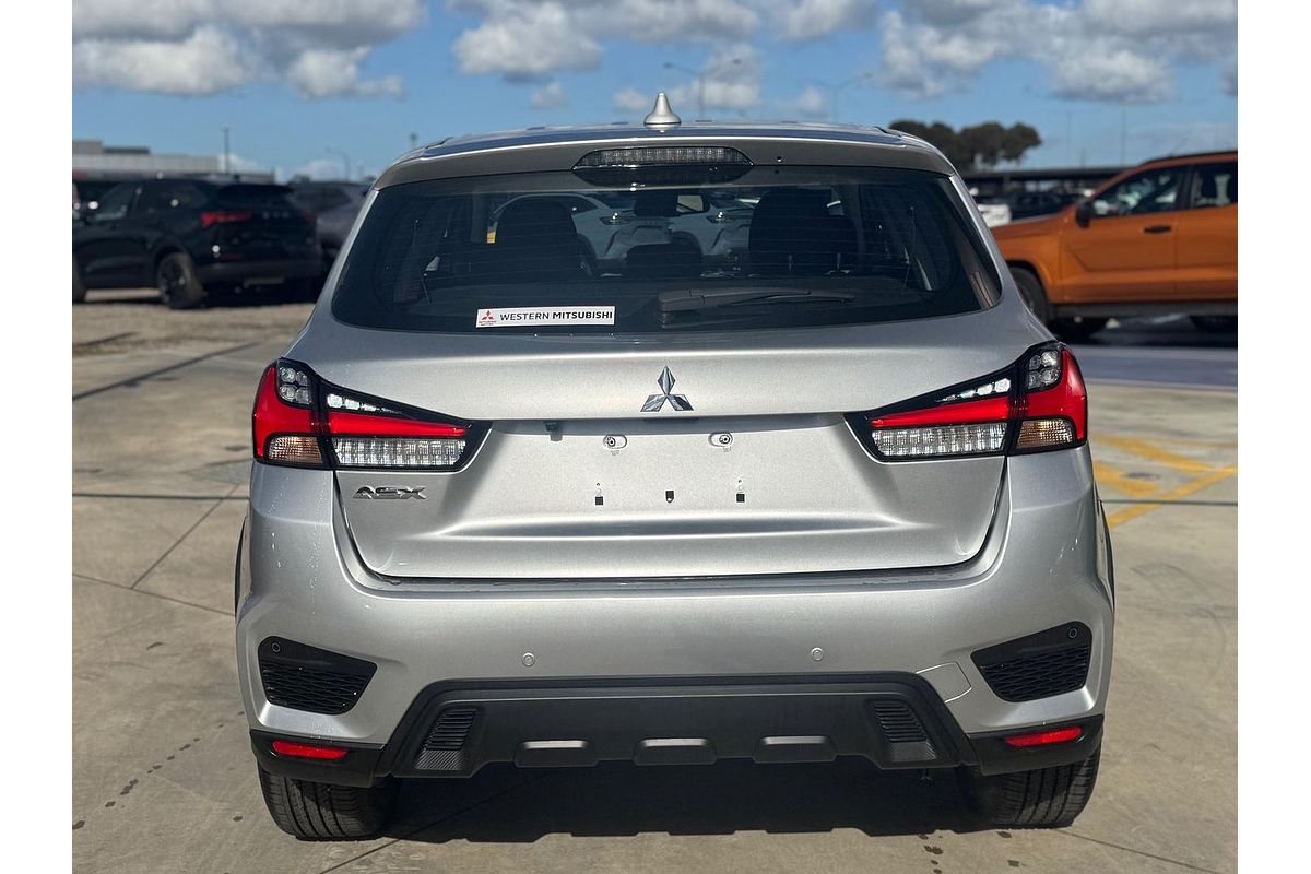 2025 Mitsubishi ASX ES XD