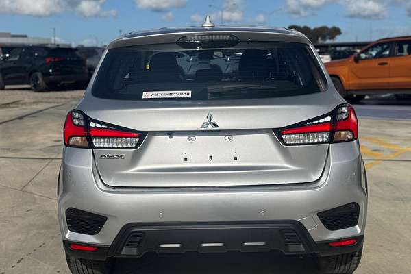 2025 Mitsubishi ASX ES XD