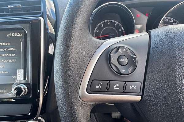 2025 Mitsubishi ASX ES XD