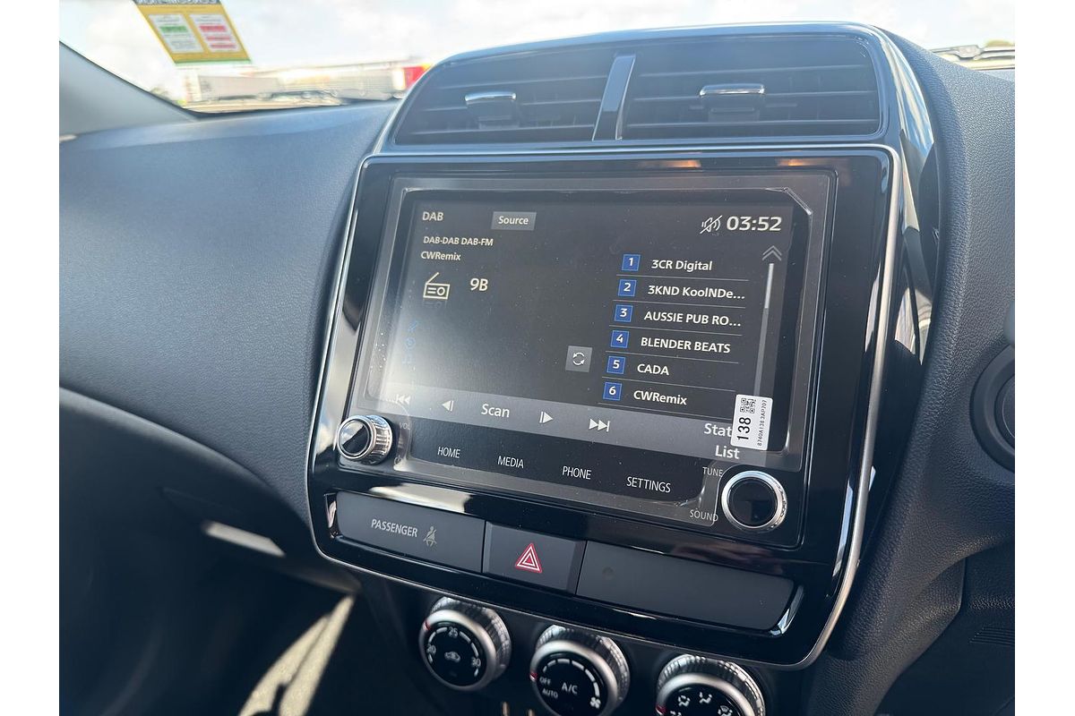 2025 Mitsubishi ASX ES XD