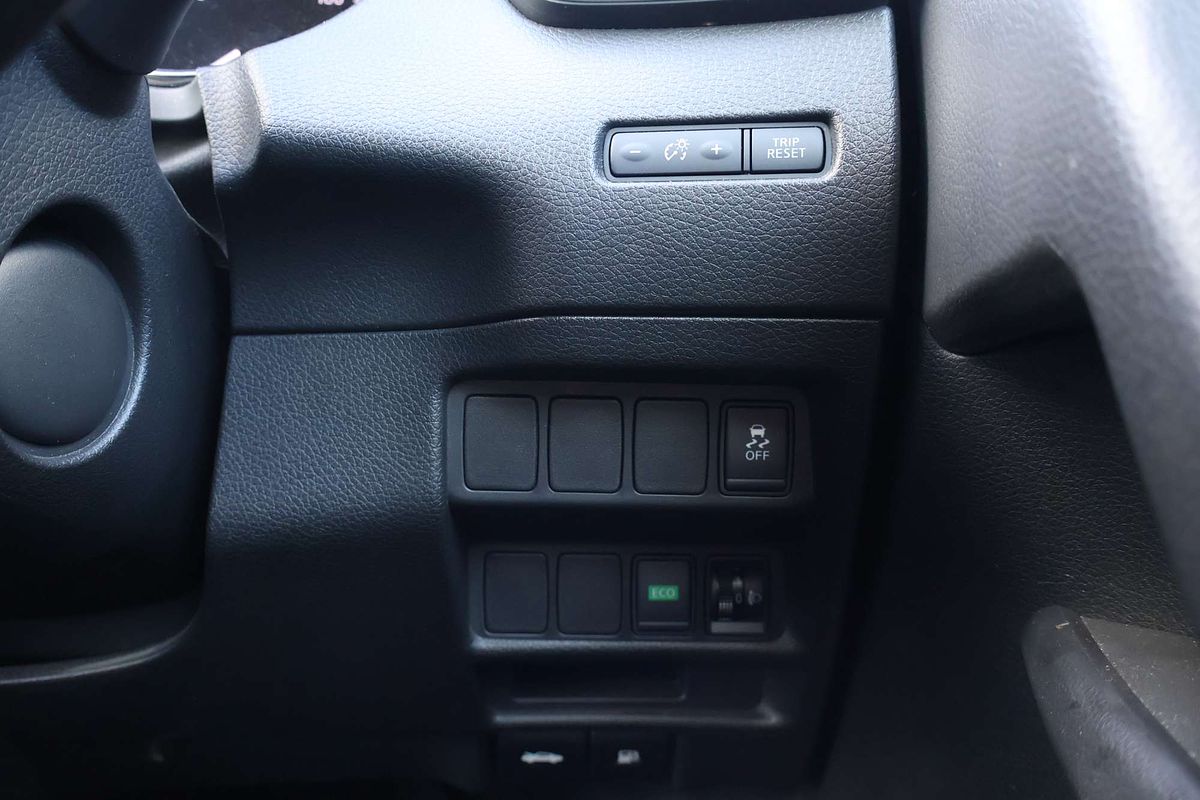 2014 Nissan X-TRAIL ST-L T32