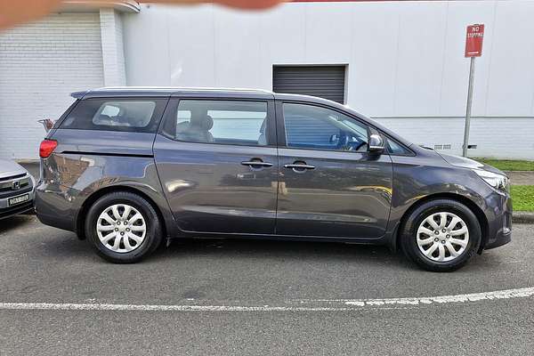2015 Kia Carnival S YP