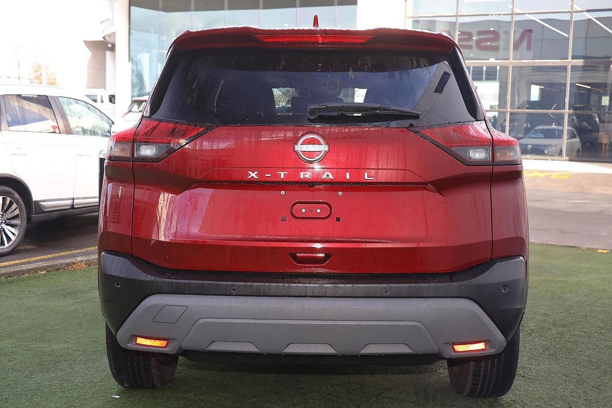 2024 Nissan X-TRAIL ST-L T33