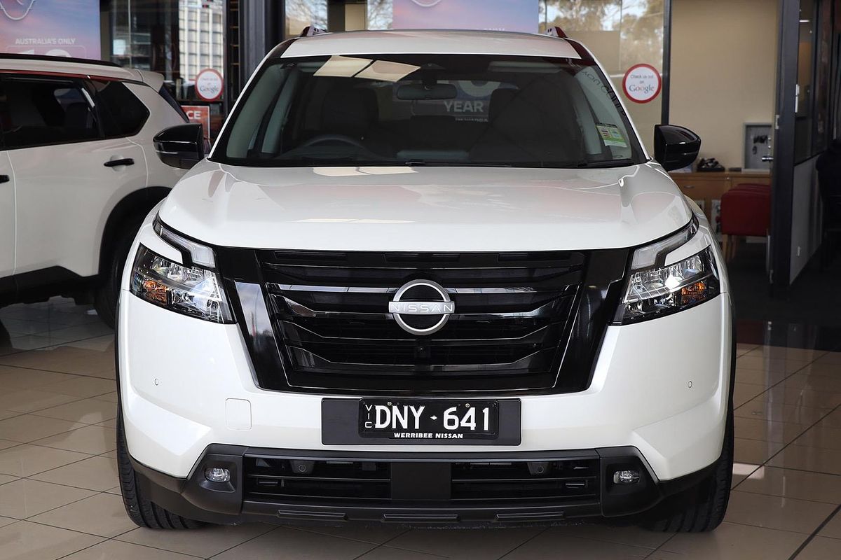 2024 Nissan Pathfinder ST-L R53