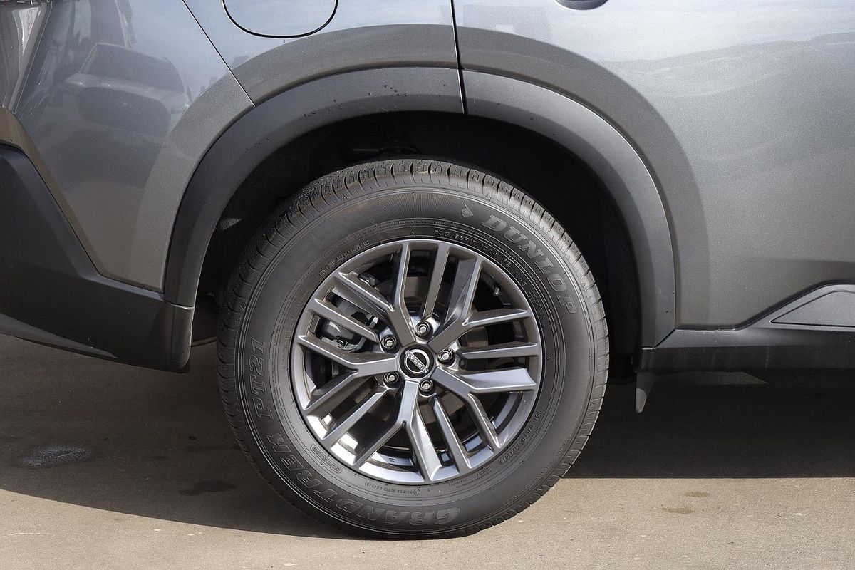 2025 Nissan X-TRAIL ST T33
