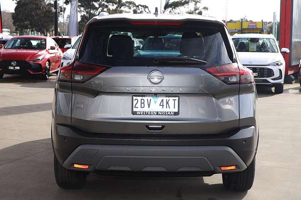2025 Nissan X-TRAIL ST T33