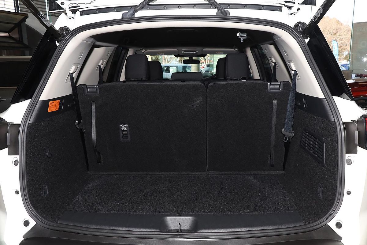 2024 Nissan Pathfinder ST-L R53