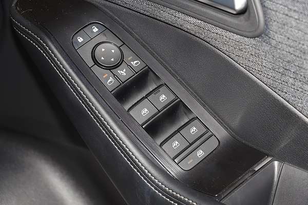 2025 Nissan X-TRAIL ST T33