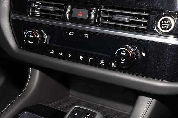2024 Nissan Pathfinder ST-L R53