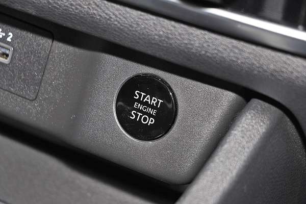 2025 Nissan X-TRAIL ST T33