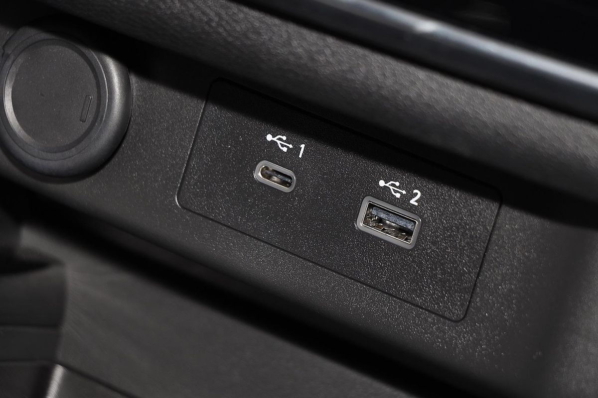 2025 Nissan X-TRAIL ST T33