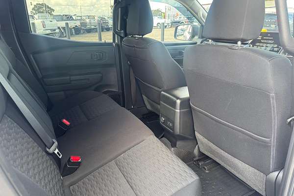 2024 Mitsubishi Triton GLX+ MV 4X4