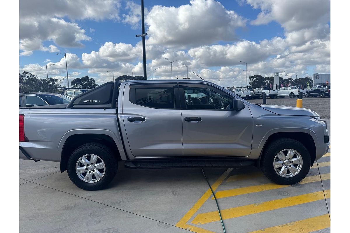 2024 Mitsubishi Triton GLX+ MV 4X4