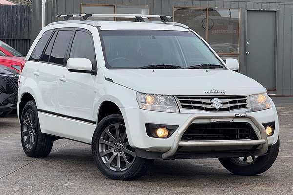 2017 Suzuki Grand Vitara Sport JB