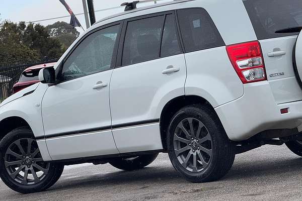 2017 Suzuki Grand Vitara Sport JB