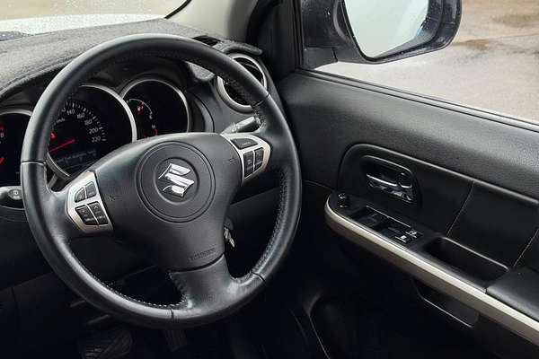 2017 Suzuki Grand Vitara Sport JB