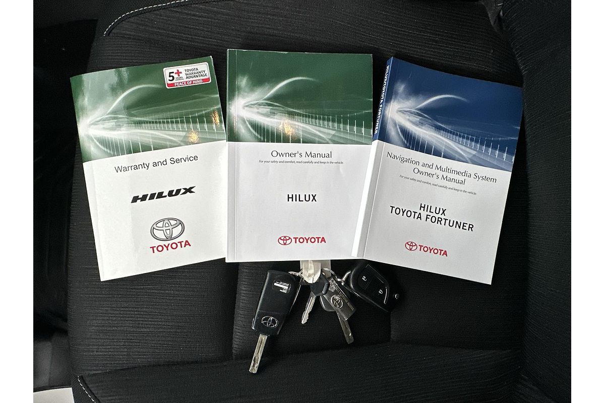 2018 Toyota Hilux SR GUN126R 4X4
