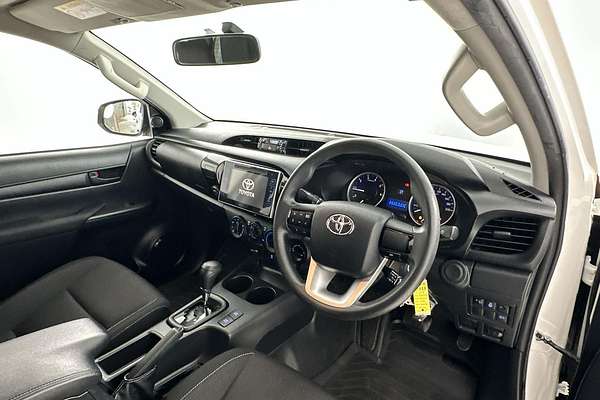 2018 Toyota Hilux SR GUN126R 4X4