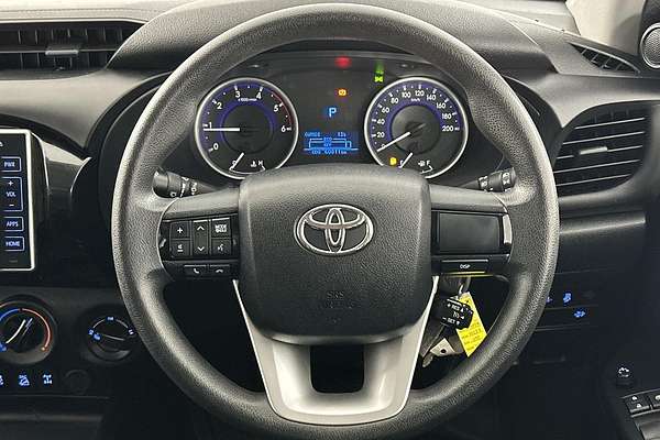 2018 Toyota Hilux SR GUN126R 4X4