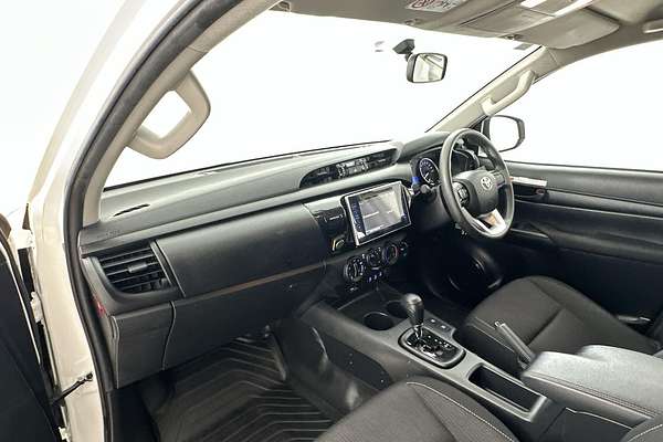 2018 Toyota Hilux SR GUN126R 4X4