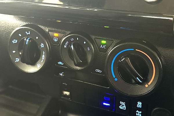 2022 Toyota Hilux SR GUN126R 4X4