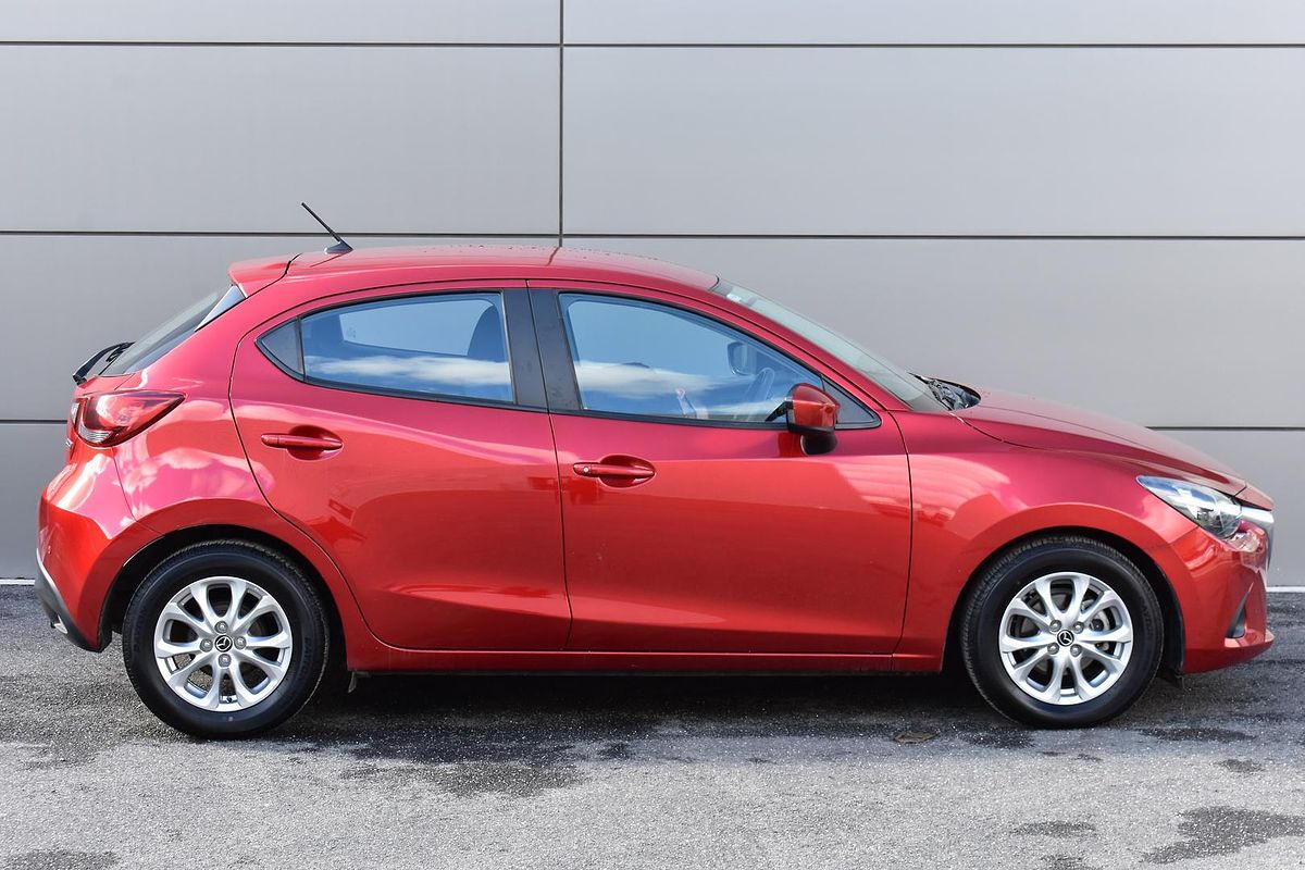 2016 Mazda 2 Maxx DJ Series