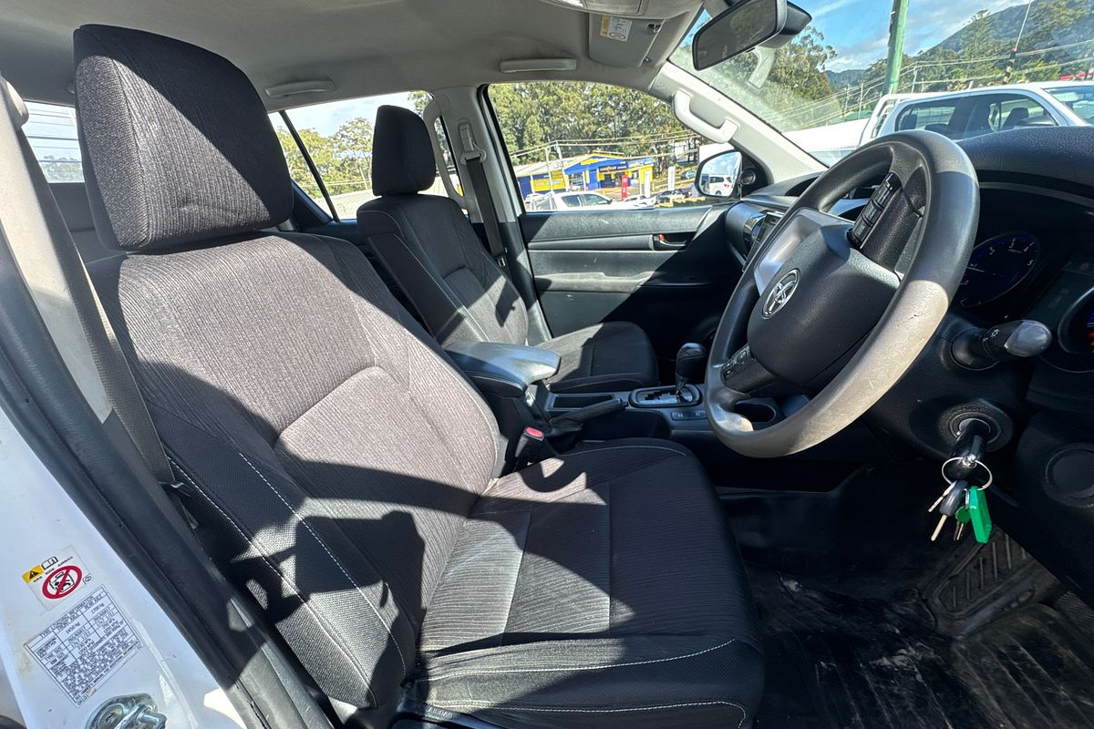 2019 Toyota Hilux SR GUN126R 4X4
