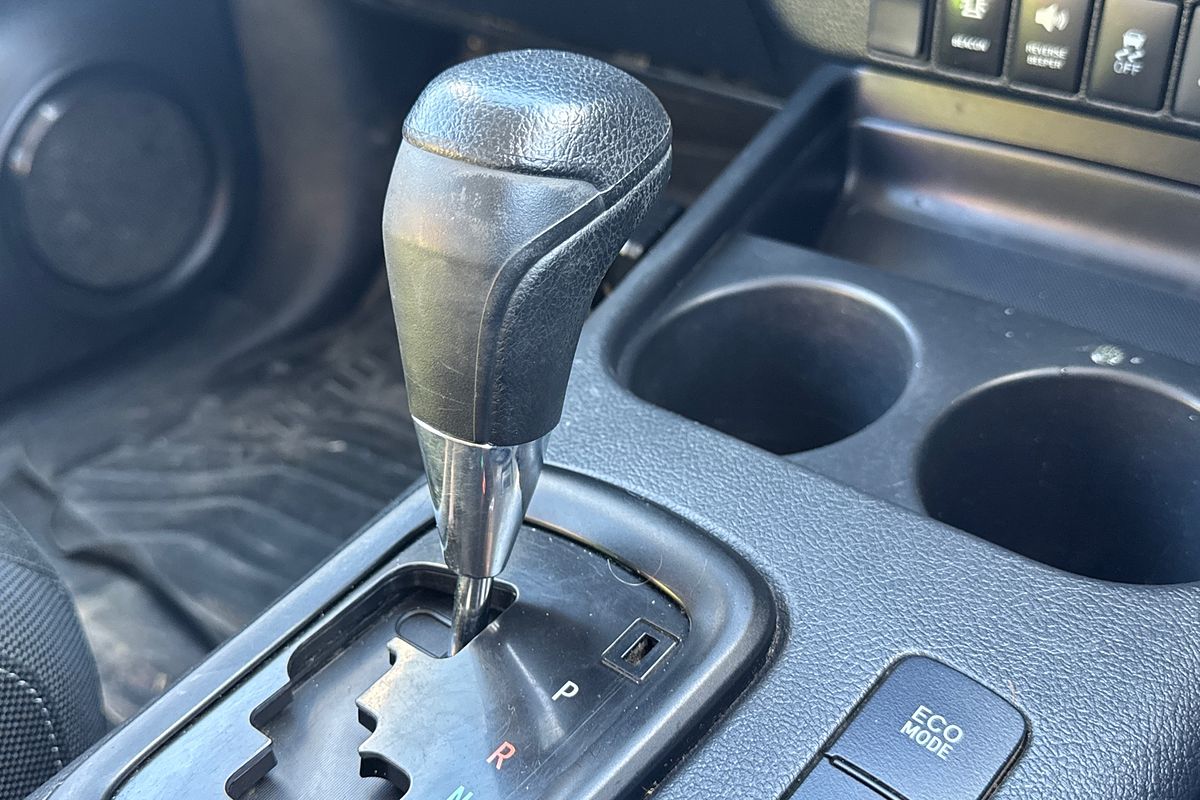 2019 Toyota Hilux SR GUN126R 4X4
