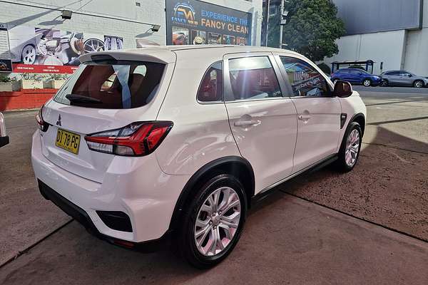 2024 Mitsubishi ASX ES XD