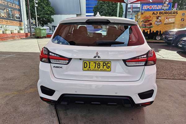 2024 Mitsubishi ASX ES XD