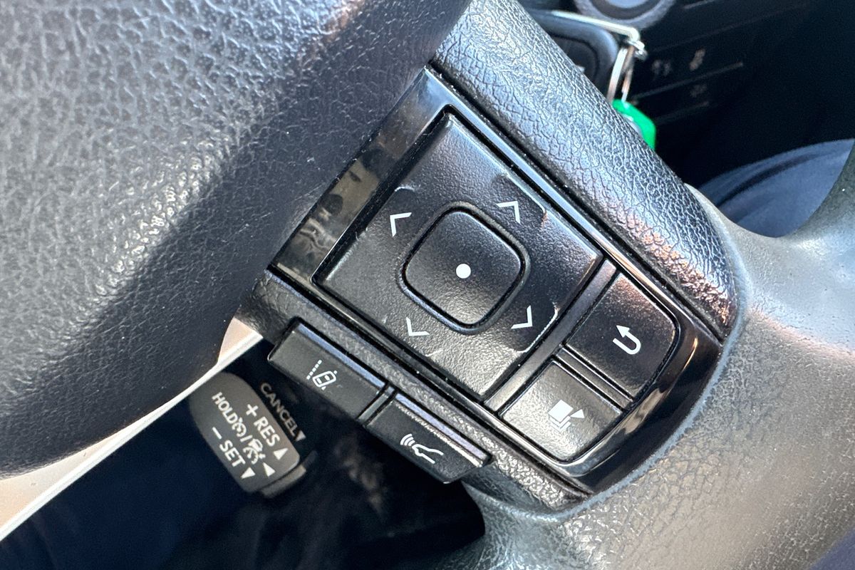 2019 Toyota Hilux SR GUN126R 4X4