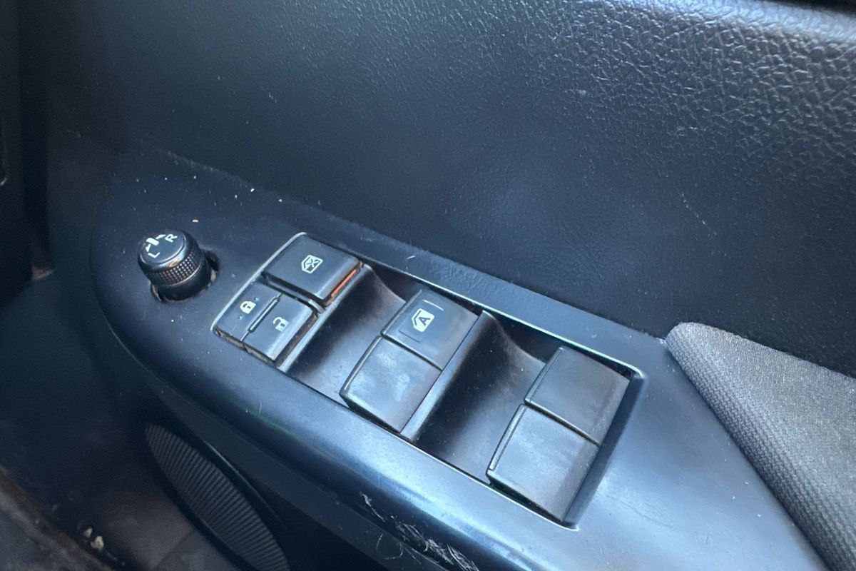2019 Toyota Hilux SR GUN126R 4X4
