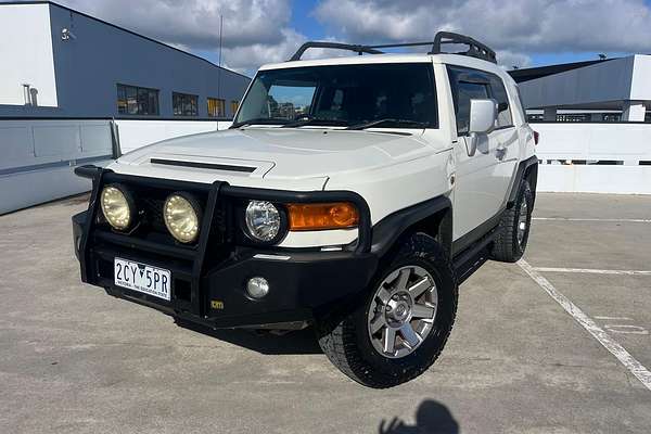 2013 Toyota FJ Cruiser GSJ15R