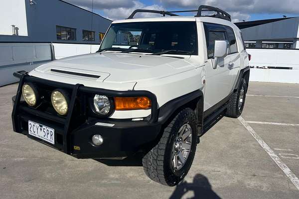 2013 Toyota FJ Cruiser GSJ15R