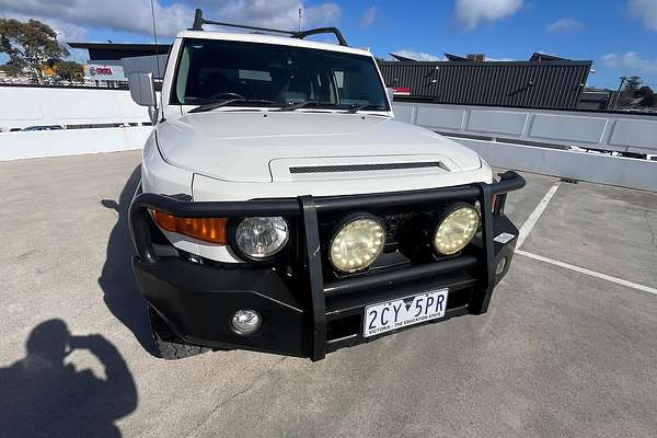 2013 Toyota FJ Cruiser GSJ15R