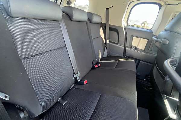 2013 Toyota FJ Cruiser GSJ15R