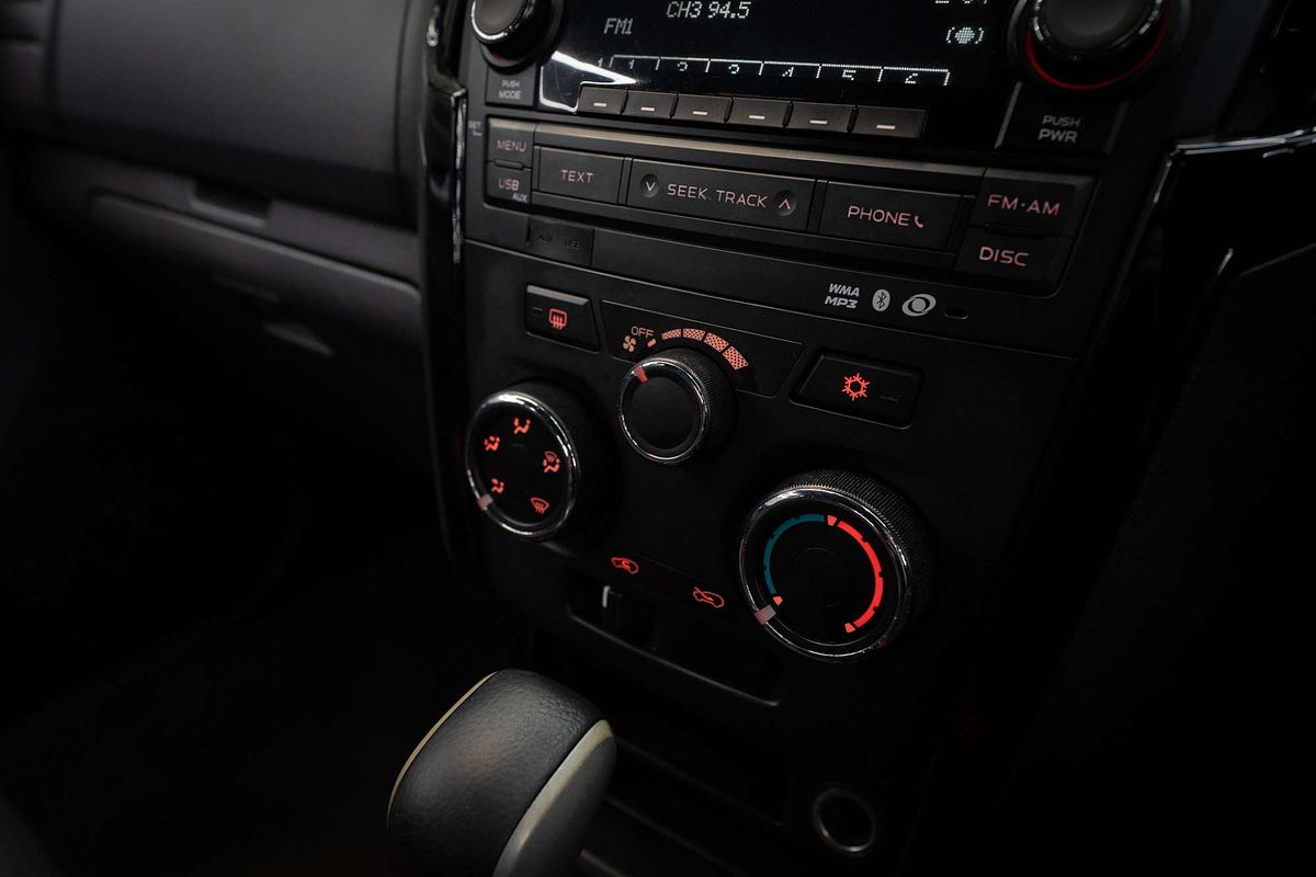 2014 Isuzu D-MAX LS-U High Ride Rear Wheel Drive