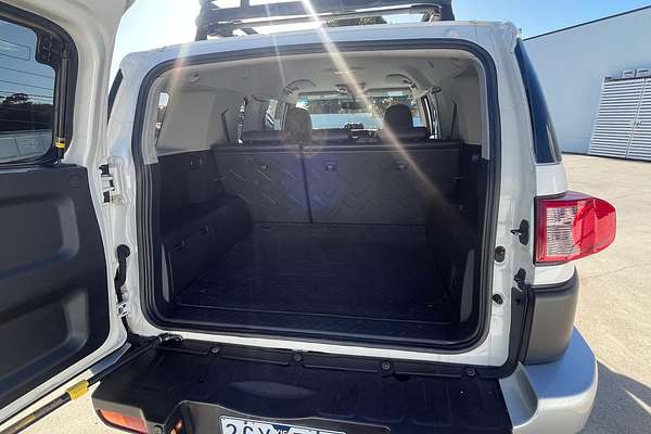 2013 Toyota FJ Cruiser GSJ15R