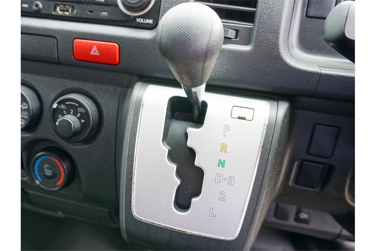 2016 Toyota Hiace Commuter KDH223R
