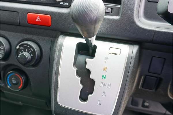 2016 Toyota Hiace Commuter KDH223R