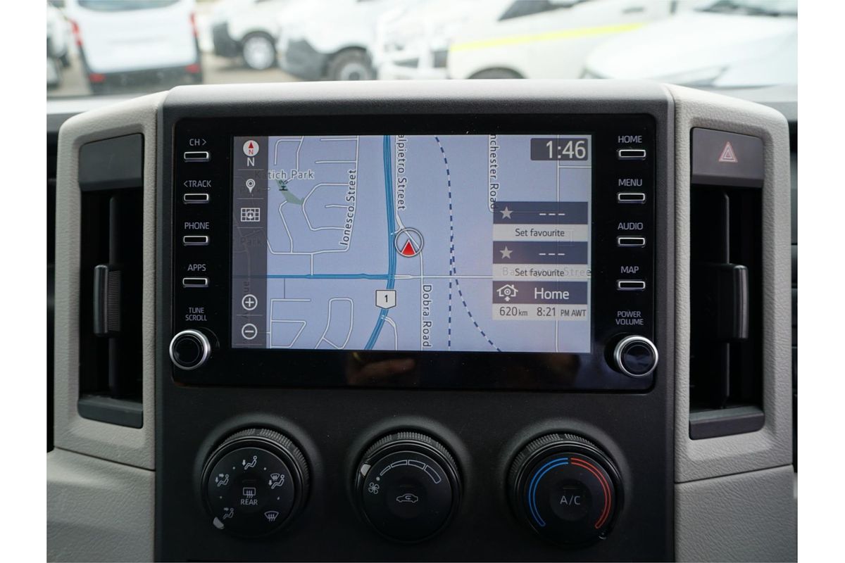 2020 Toyota Hiace Commuter GDH322R