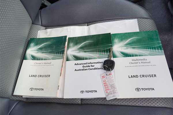 2024 Toyota Landcruiser Workmate VDJL79R 4X4