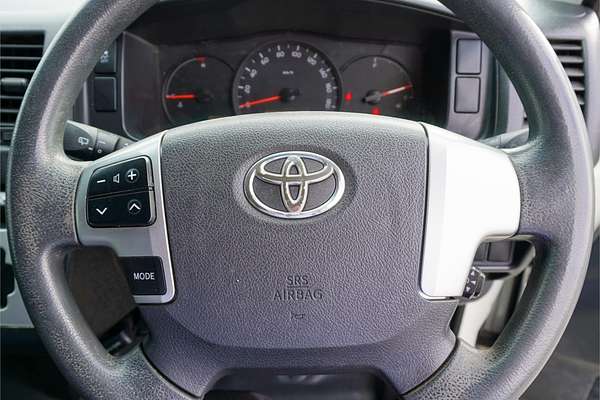 2016 Toyota Hiace Commuter KDH223R