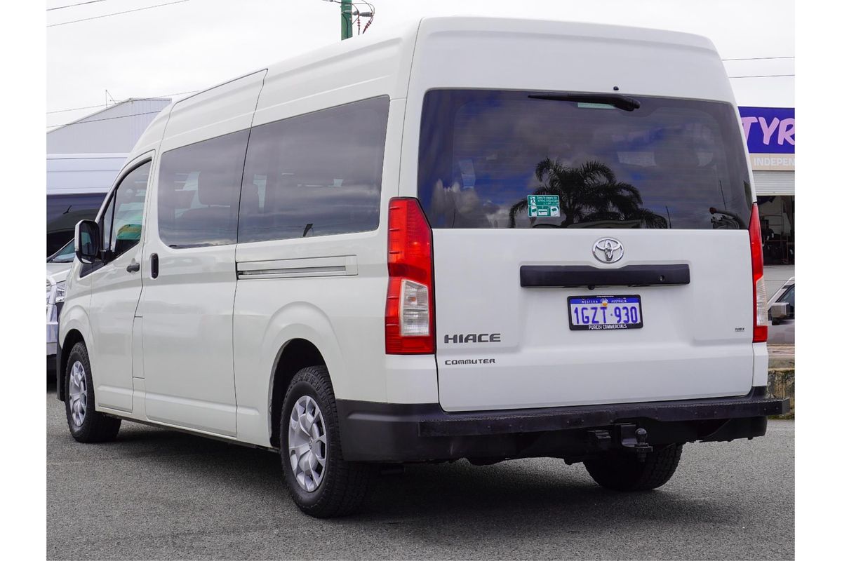 2020 Toyota Hiace Commuter GDH322R