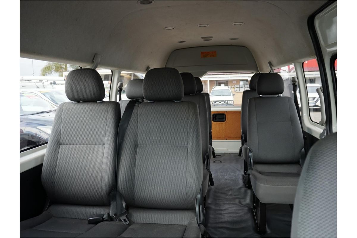 2016 Toyota Hiace Commuter KDH223R