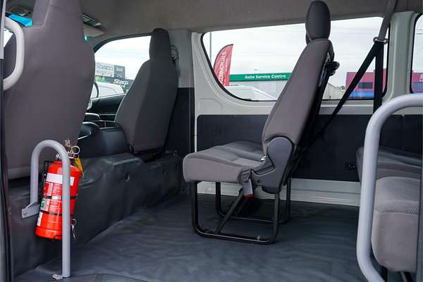 2016 Toyota Hiace Commuter KDH223R