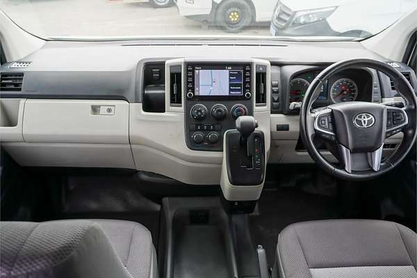 2020 Toyota Hiace Commuter GDH322R