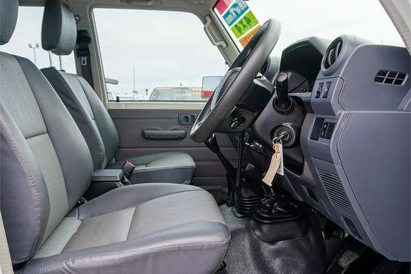 2024 Toyota Landcruiser Workmate VDJL79R 4X4